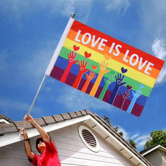 "Love is love"- Flag